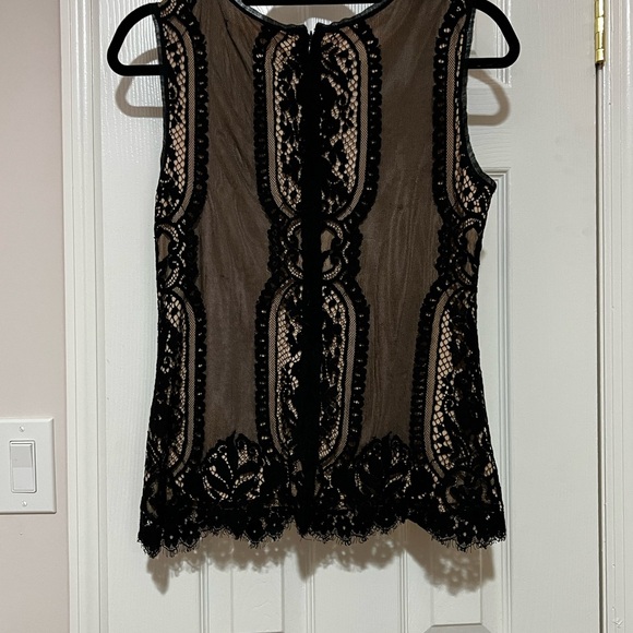 Max Studio Black and Tan Lace Blouse - Picture 5 of 6